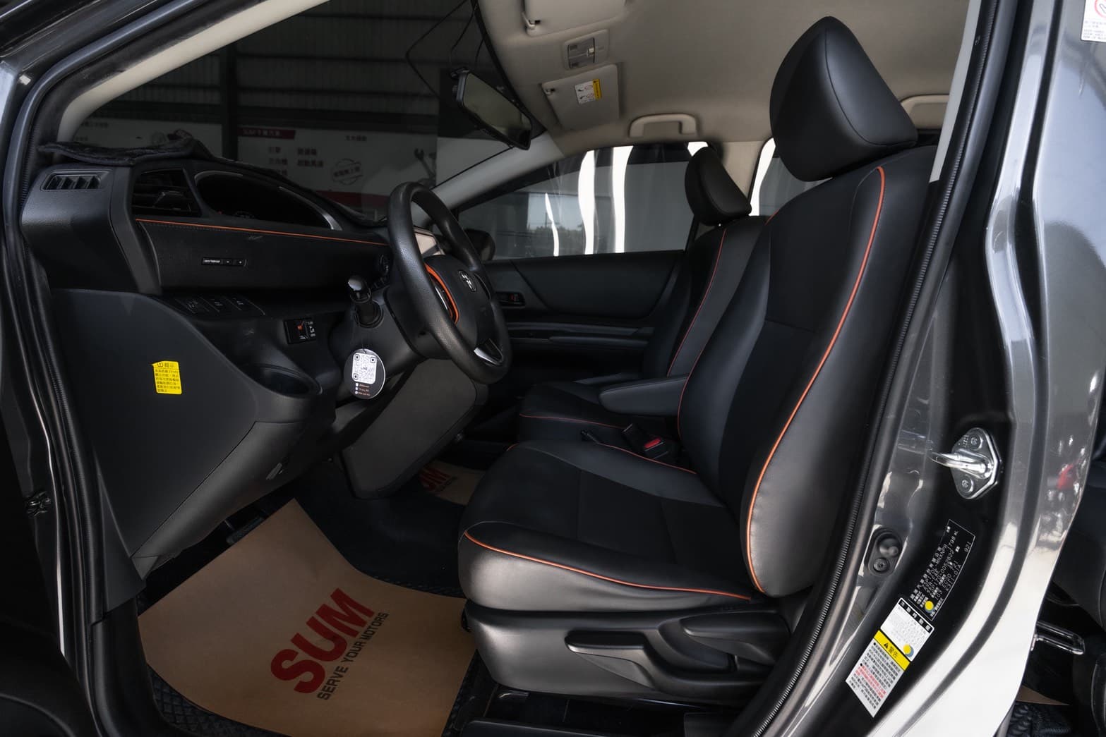 2020 Toyota Sienta 5人座豪華+