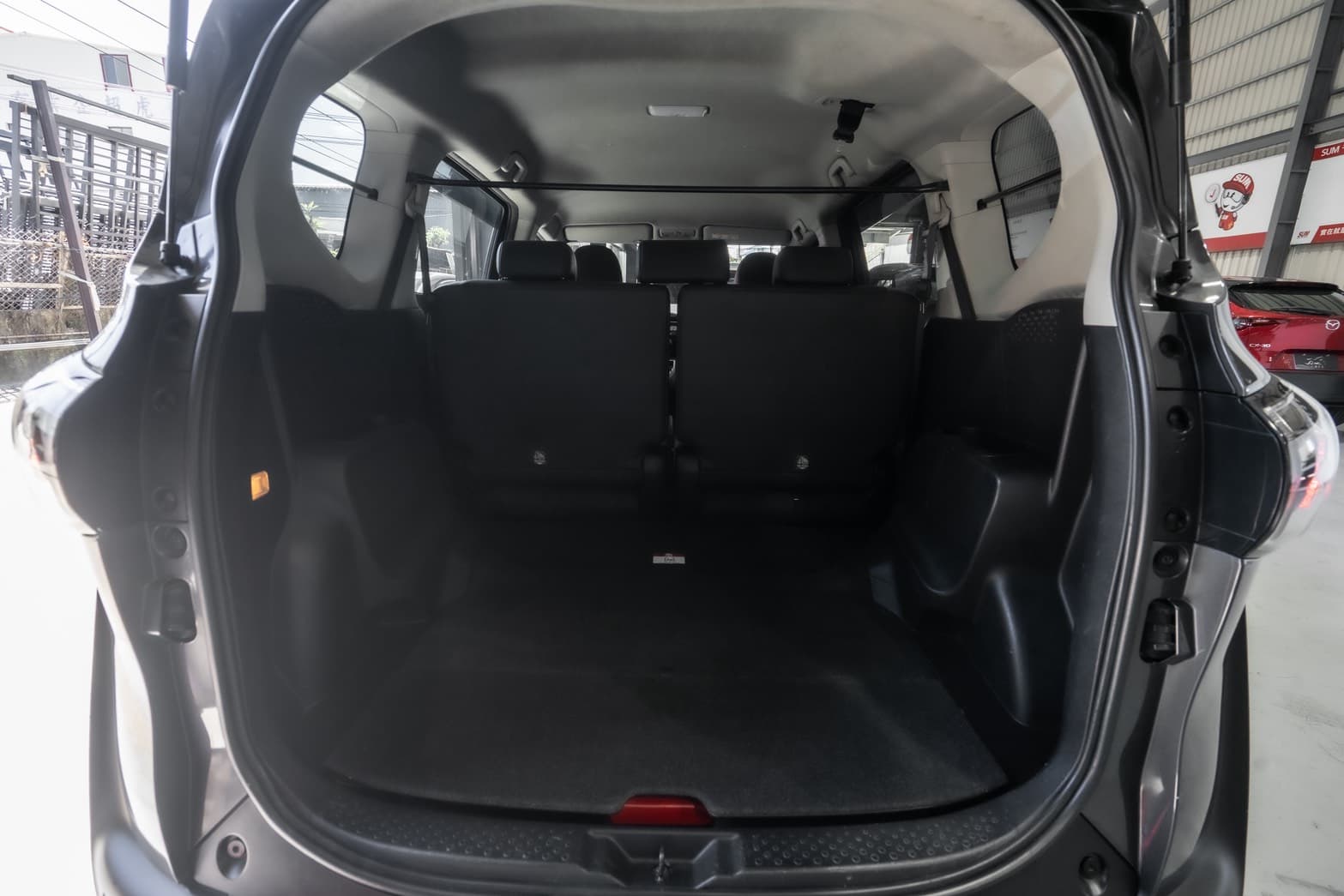 2020 Toyota Sienta 5人座豪華+