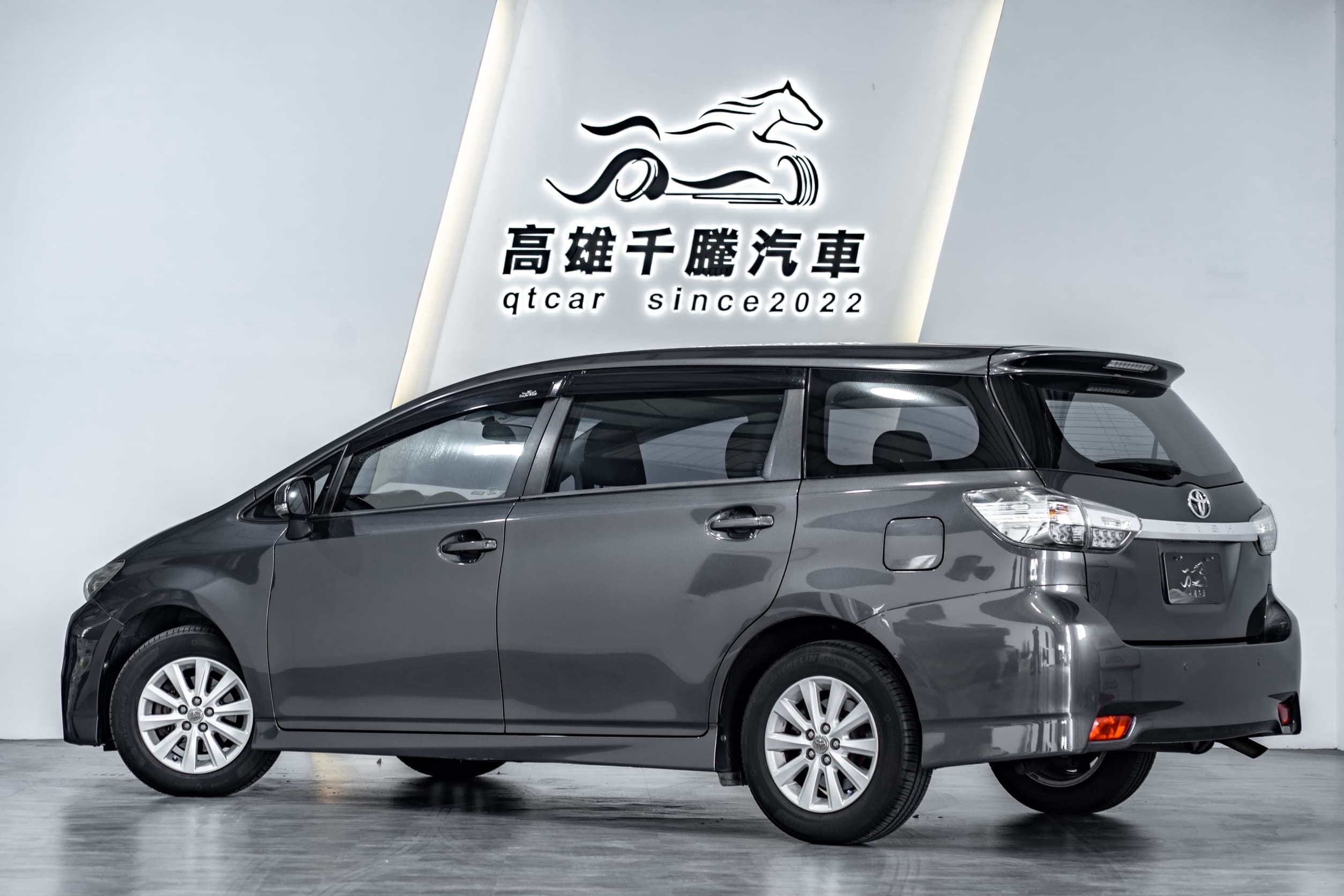 2015年 Toyota Wish 經典版