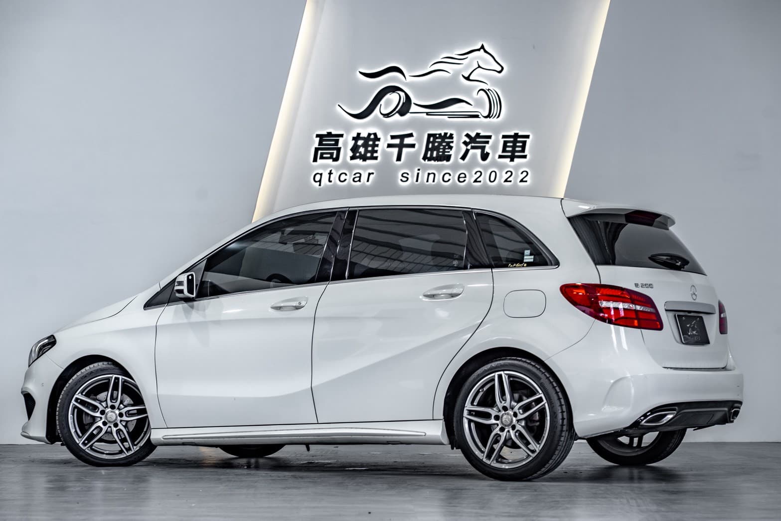 2016 Benz B200 1.6 AMG