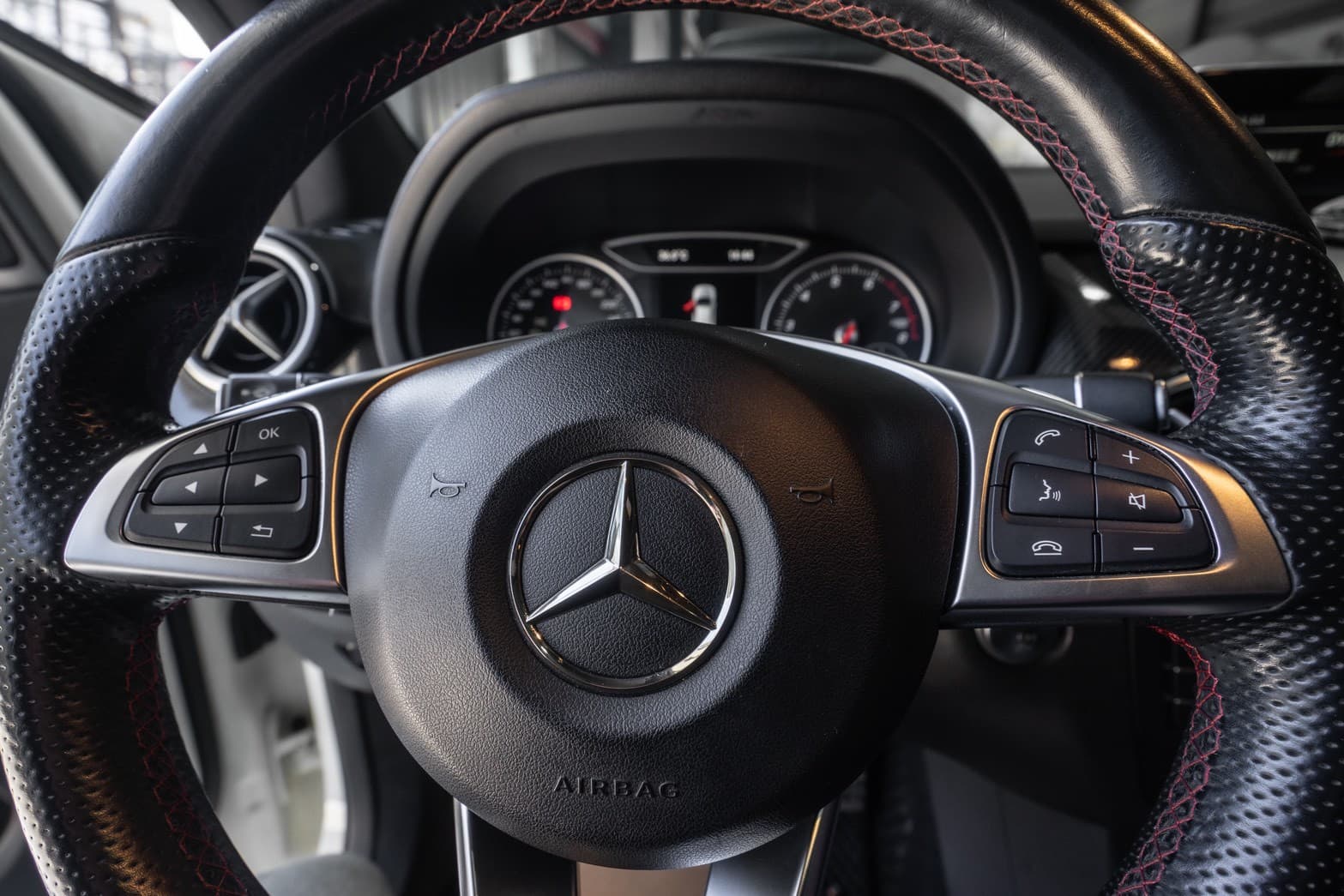 2016 Benz B200 1.6 AMG