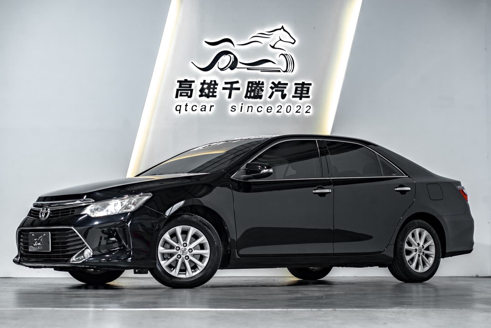 2016 Toyota Camry 尊爵版
