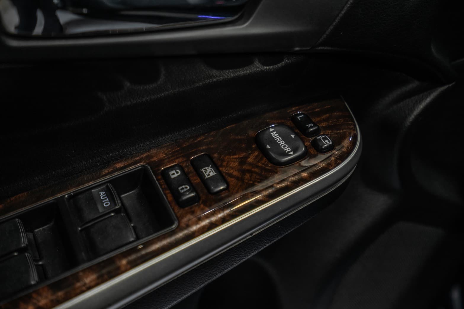 2016 Toyota Camry 尊爵版