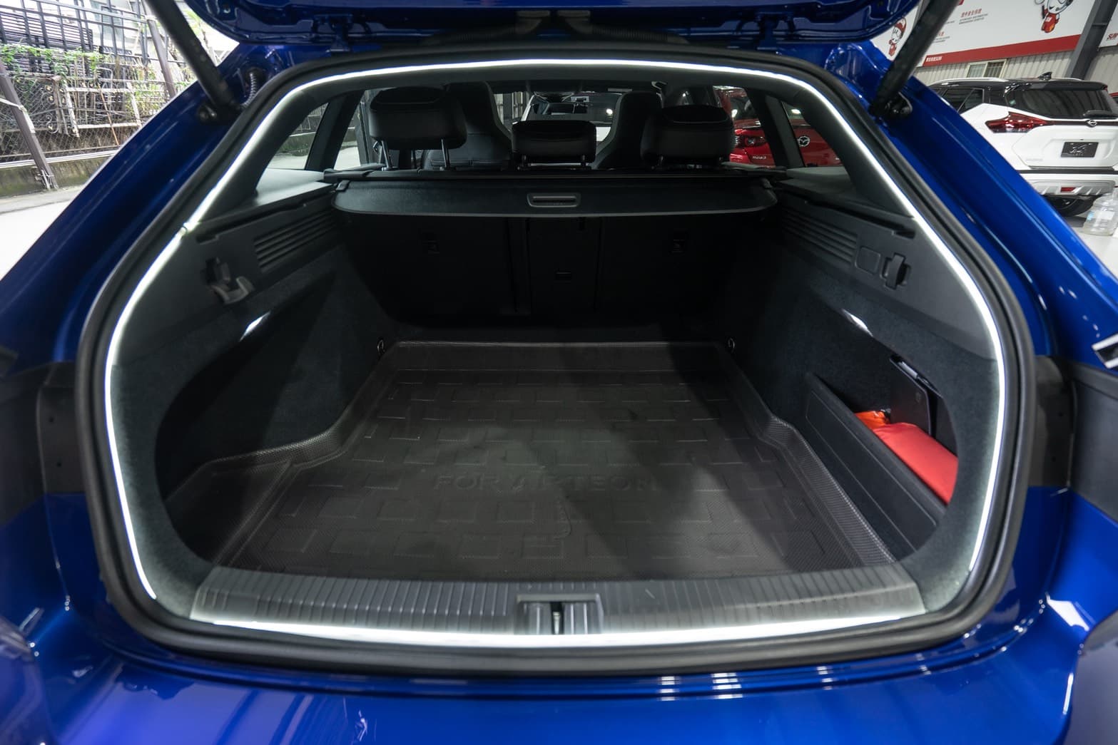2023年 VW Arteon SB 430 R-Line Performance