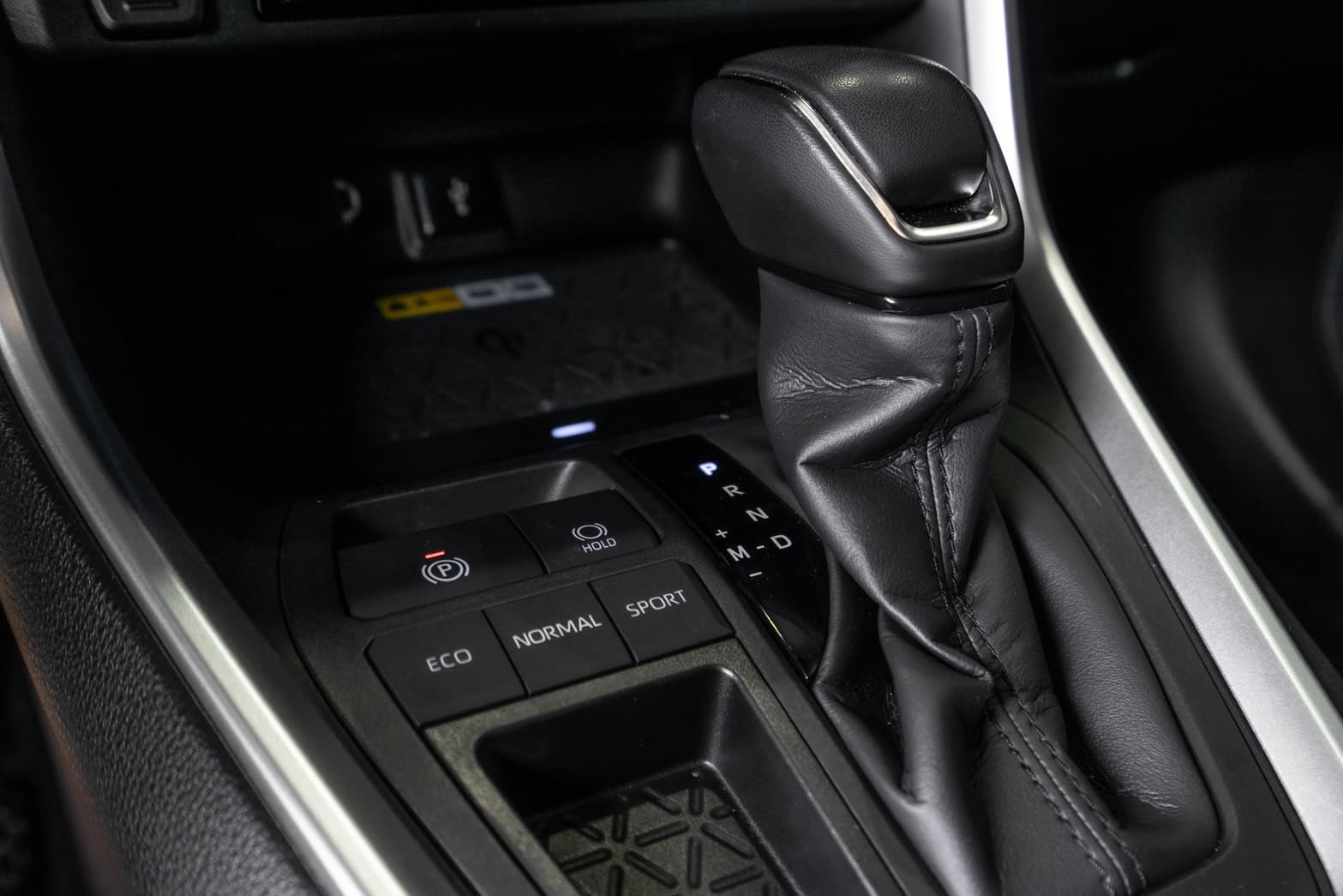 2025 Toyoyta RAV4旗艦汽油版
