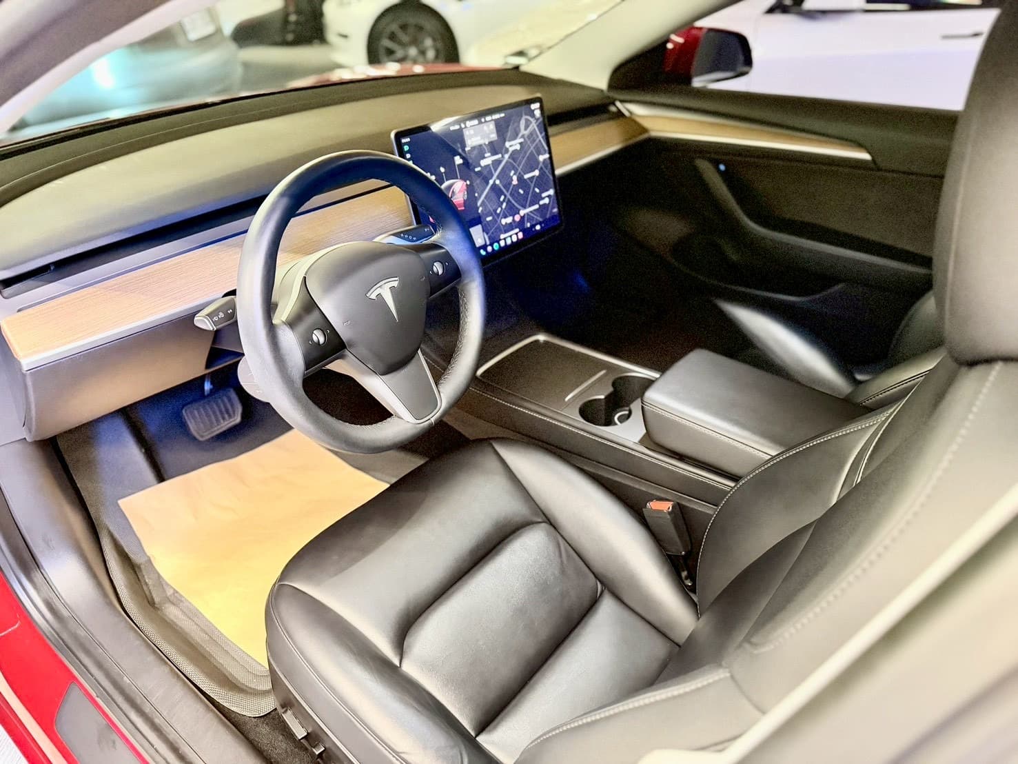 2021年 Tesla Model 3 SR AP CCS2