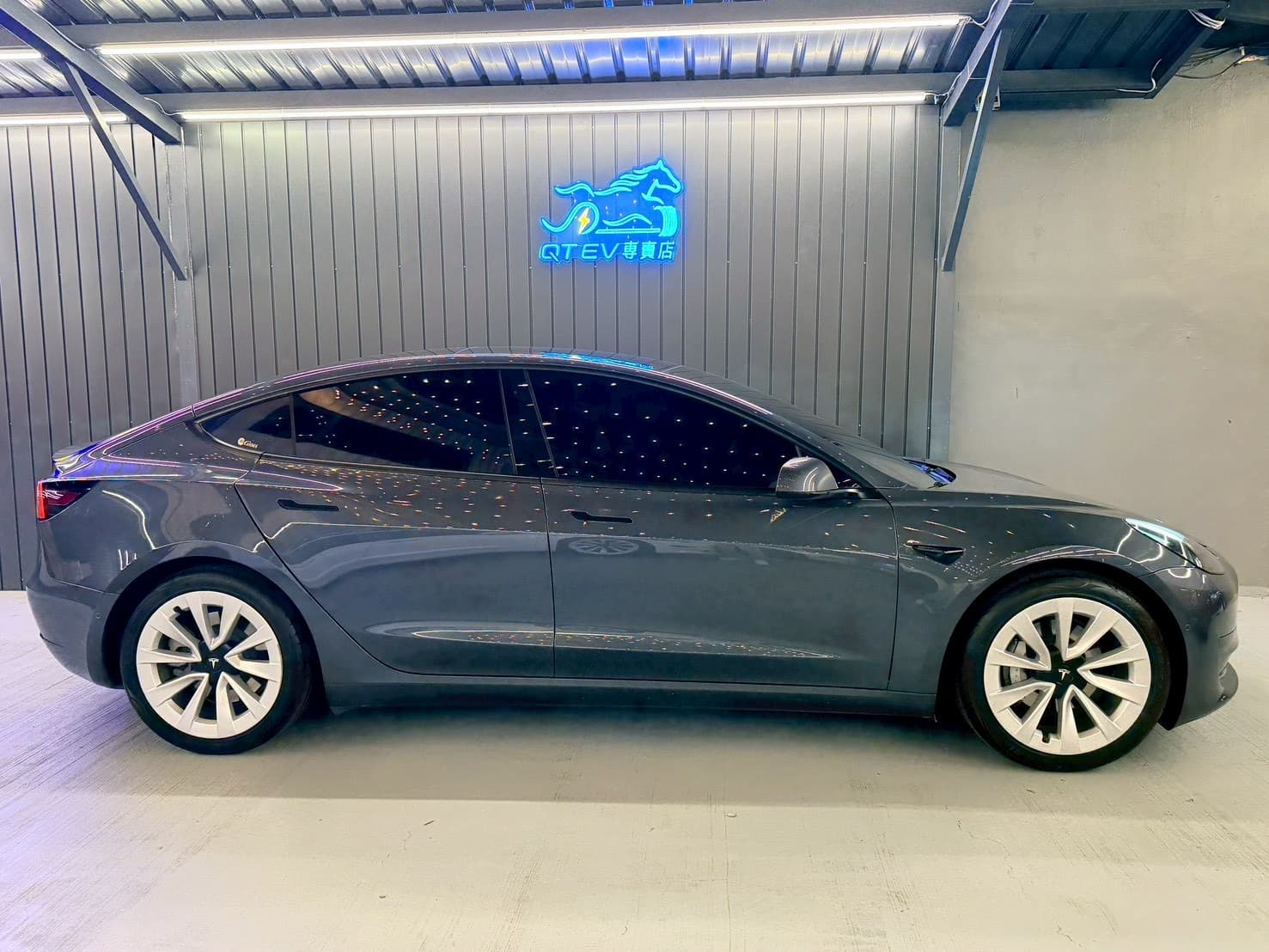 2021年 Tesla Model 3 SR AP TPC