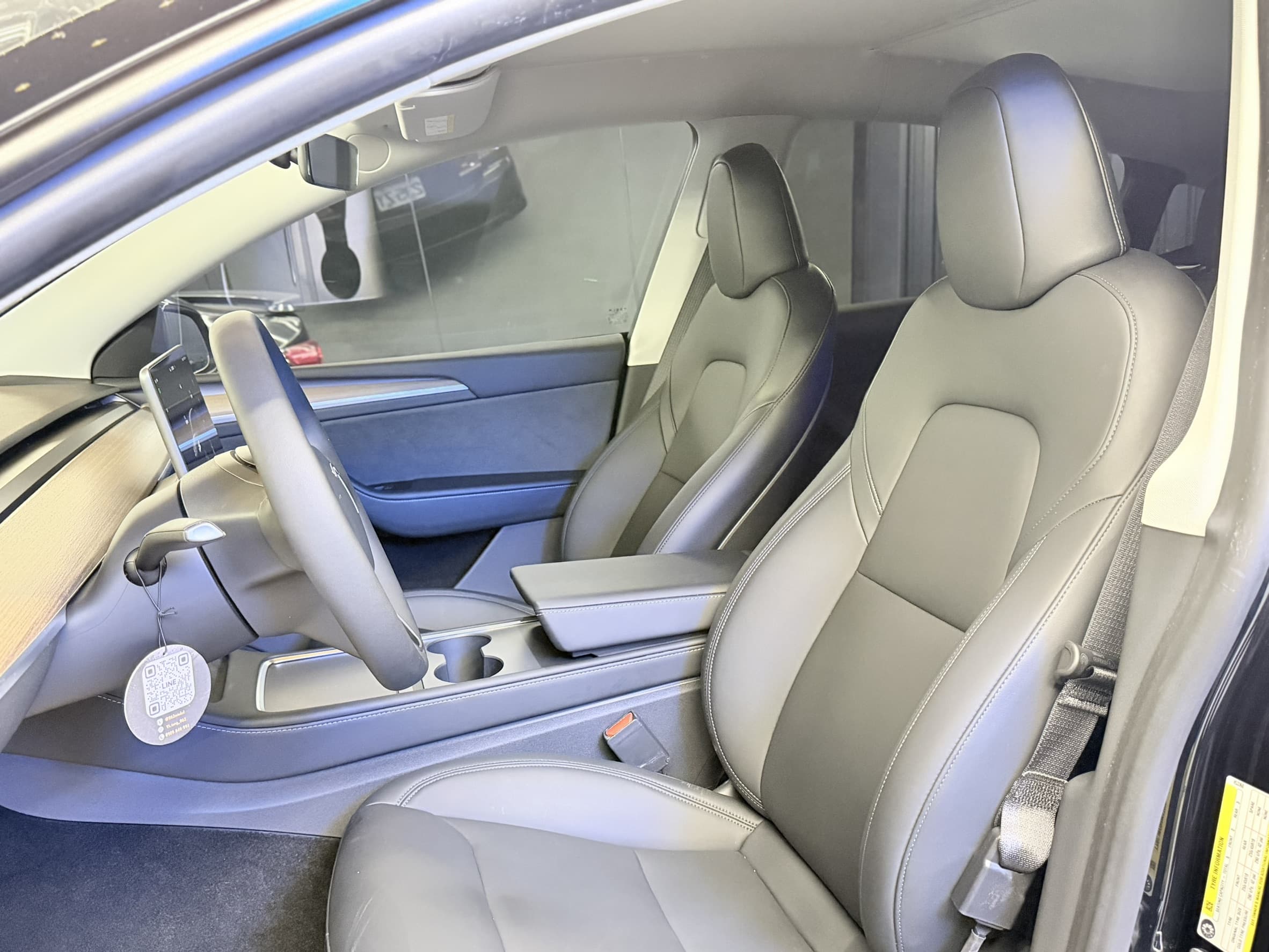 2024年 Tesla Model  Y  RWD  EAP  HW4.0