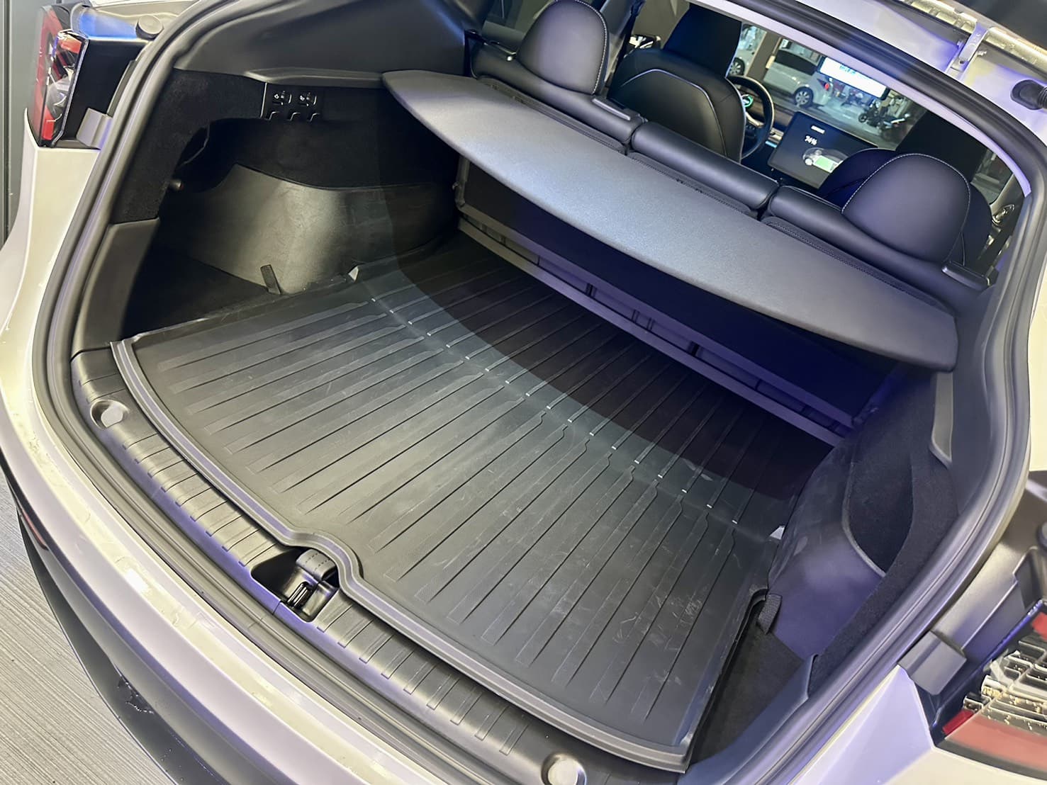 2024年 Tesla Model  Y  RWD