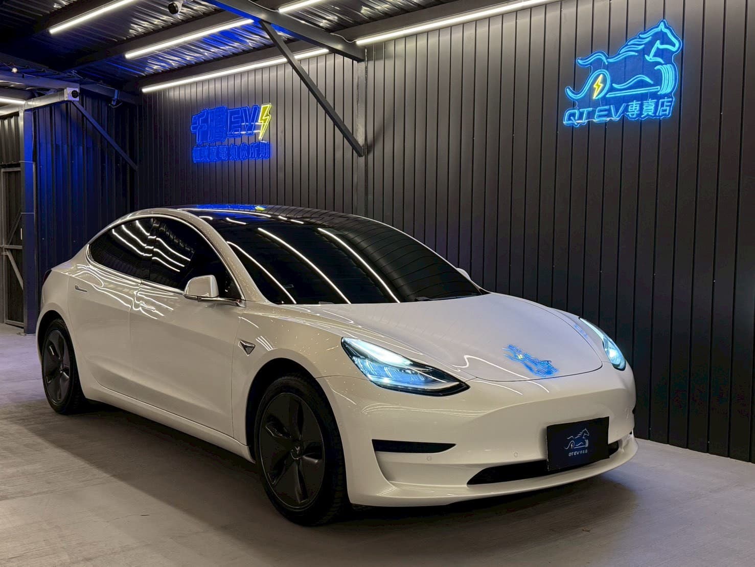 2019年 Tesla Model 3 LR